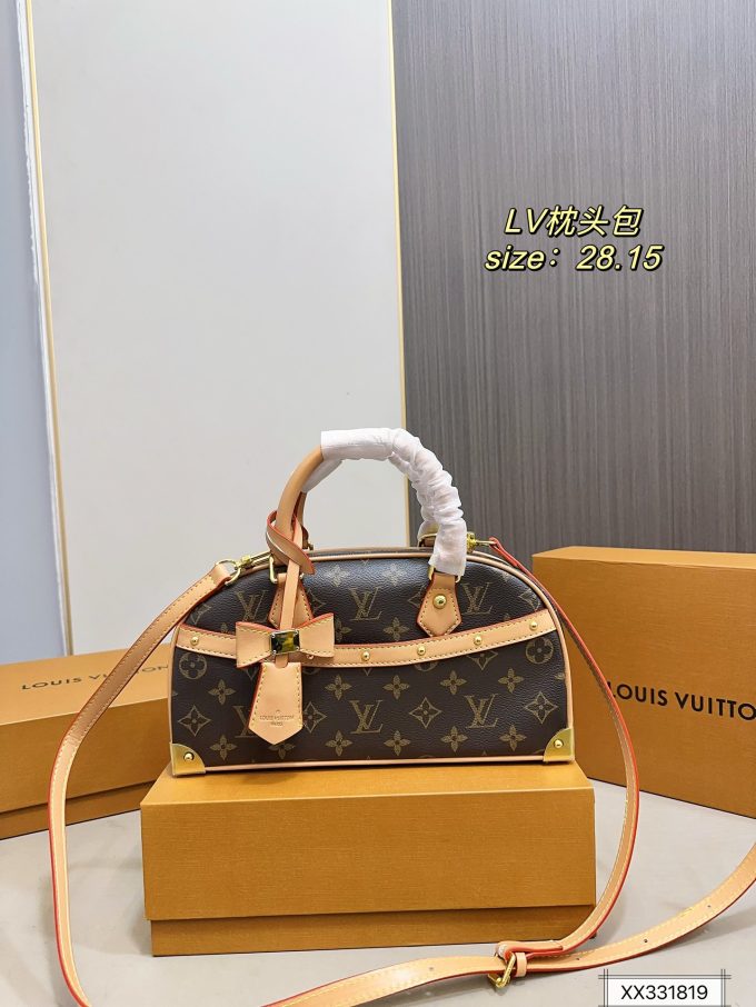 Louis new arrival bag size；28*15 cm - Image 8