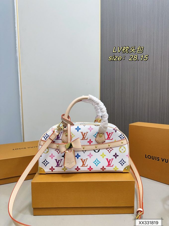 Louis new arrival bag size；28*15 cm - Image 13