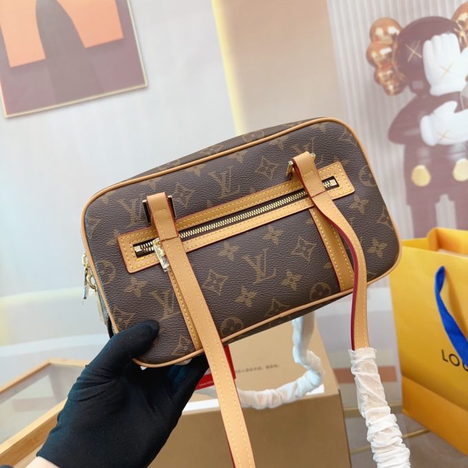 Louis new arrival vintage bag size: 25*15cm - Image 2