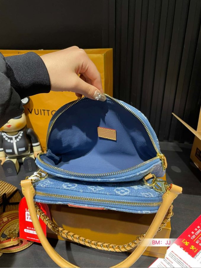 Louis new arrival bb denim bag size: 24*15 cm - Image 7