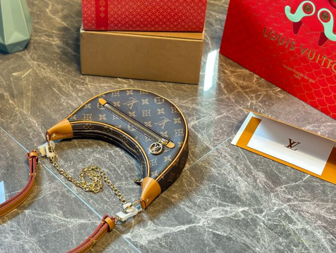 Louis new arrival Loop bag size: 23*13*6 cm - Image 3
