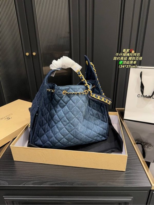Cc new arrival denim tote bag size: 34*37 cm