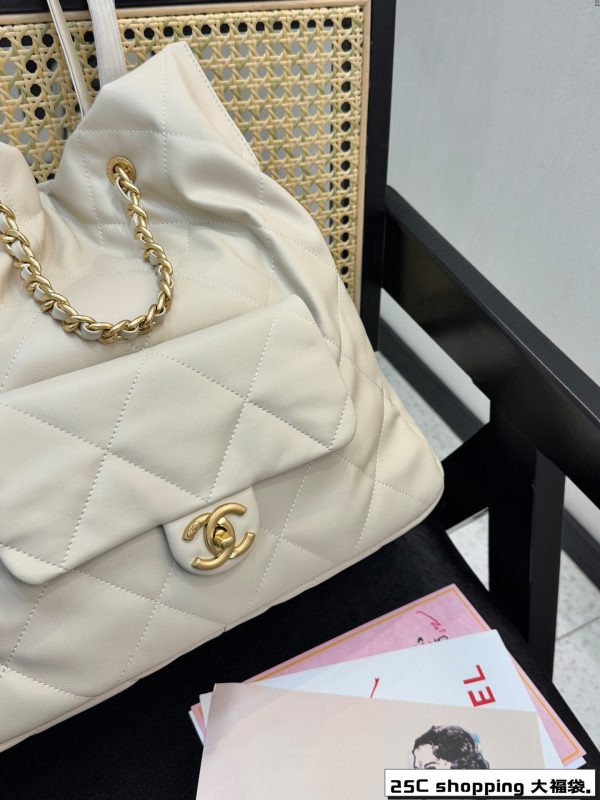 Cc New arrival 25c shopping tote bag size: 34*33 cm