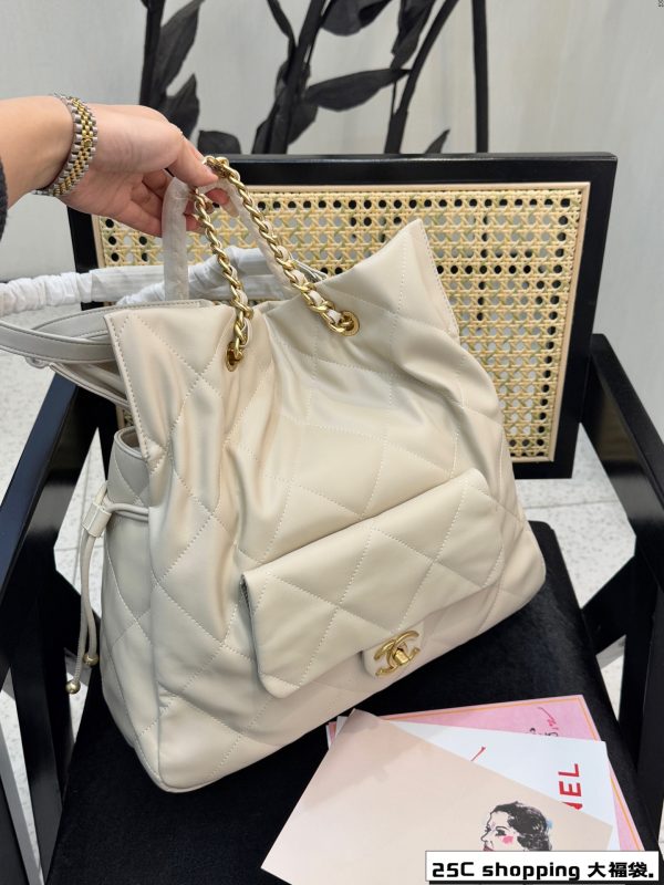 Cc New arrival 25c shopping tote bag size: 34*33 cm