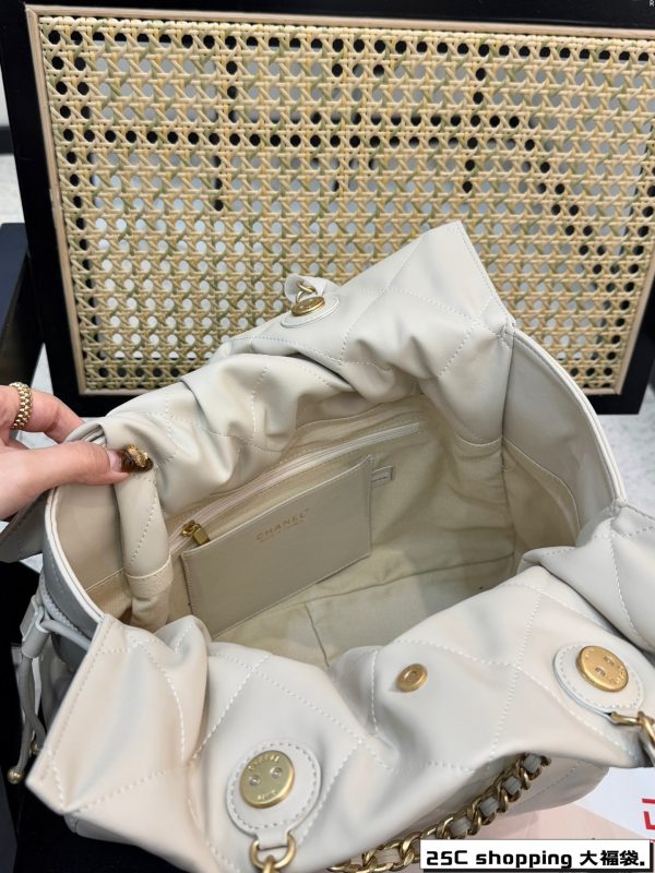 Cc New arrival 25c shopping tote bag size: 34*33 cm