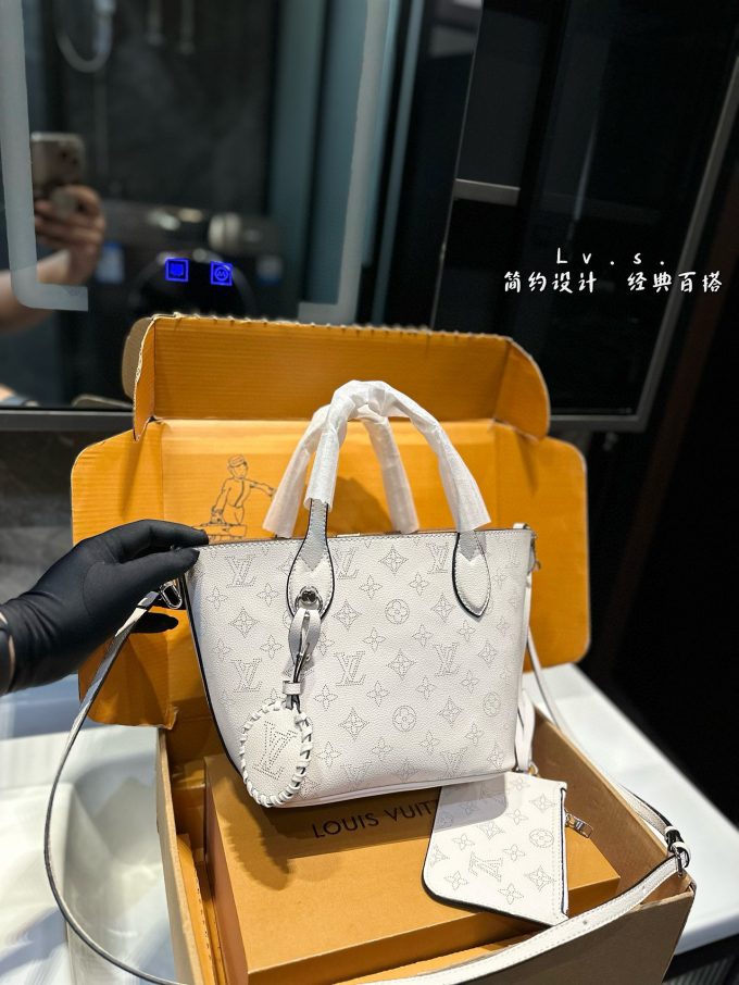 louis new arrival tote bucket bag size:21 * 20cm - Image 5