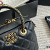 Cc new arrival leather bag size: 18 cm
