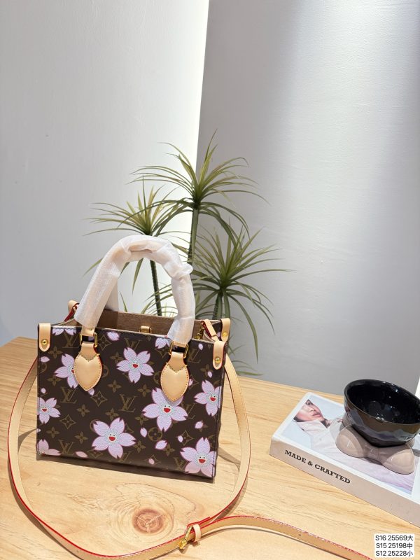Louis 25s new arrival onthego tote bag