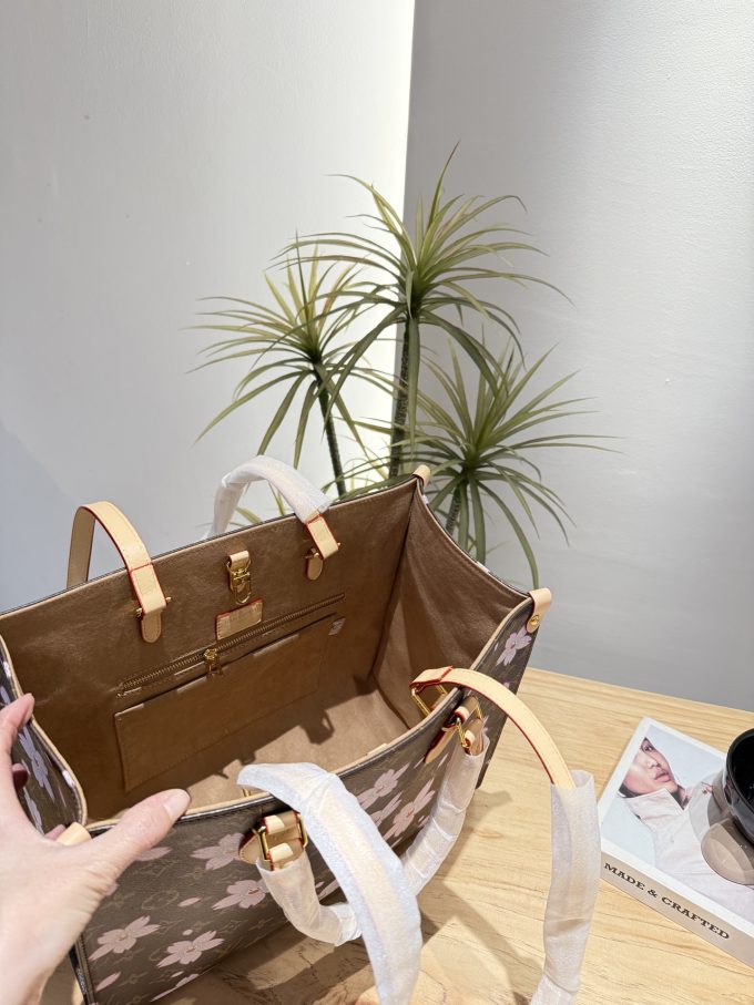 Louis 25s new arrival onthego tote bag - Image 7