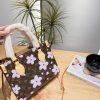 Louis 25s new arrival onthego tote bag