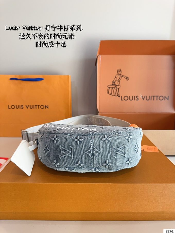 Louis new arrival denim moon bag size:23*7*14cm - Image 5