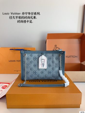 Louis new arrival denim bag size: 31*9*22cm