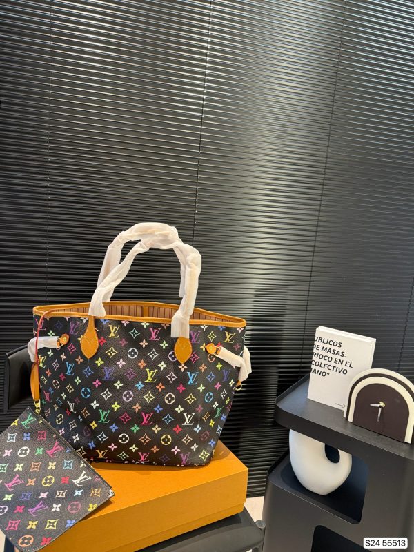 Louis new arrival neverfull tote bag size:33 * 29 cm
