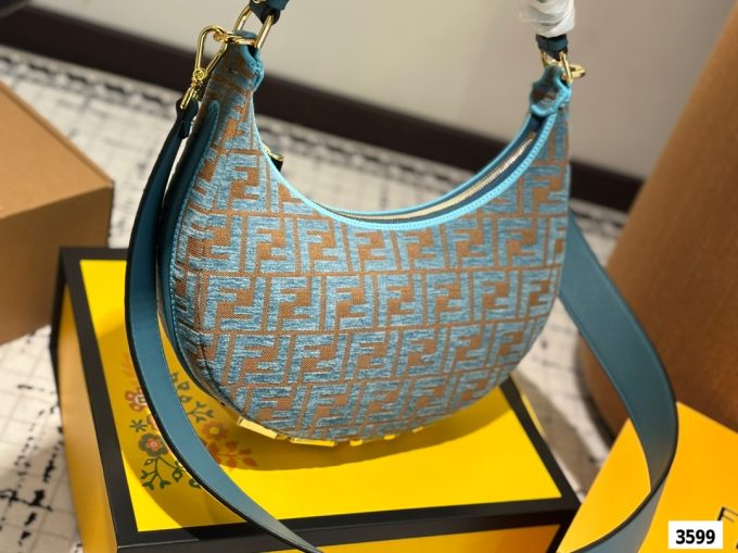 Fen 2025 new arrival graphy moon bag size:30 * 16cm - Image 13