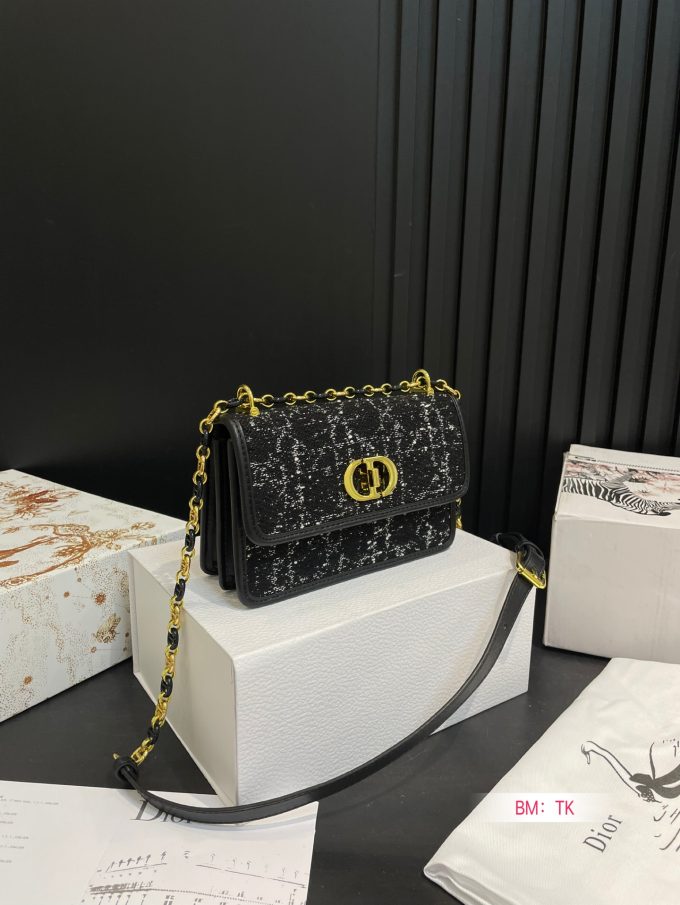 D new arrival Montaigne bag size:19 * 13 cm - Image 8