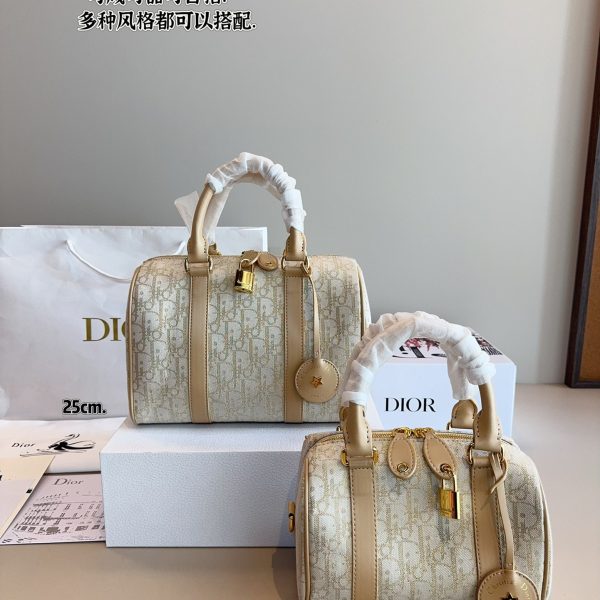 D new arrival Groove bag size: 25*20 cm