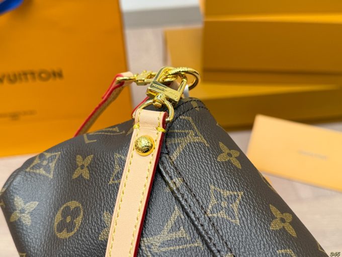 Louis new arrival Manhattan vintage bag size: 27*13 cm - Image 5