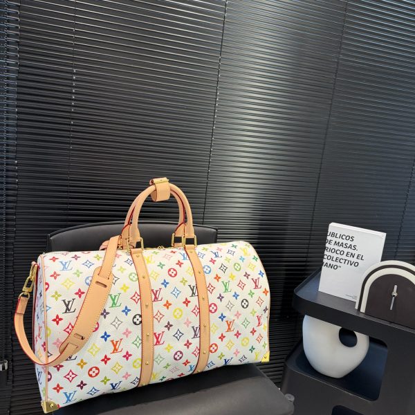 Louis new arrival keepall bag size: 47*25 cm