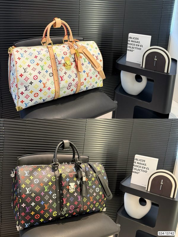 Louis new arrival keepall bag size: 47*25 cm