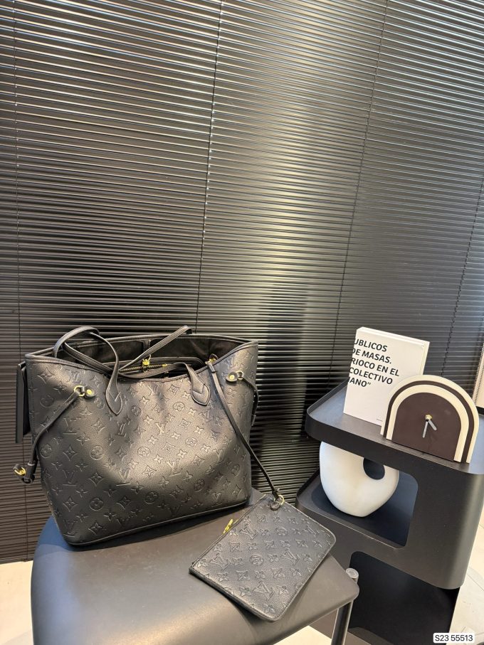 Louis new arrival black neverfull bag size: 33*29 cm - Image 2