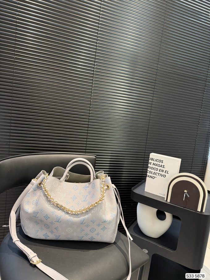 Louis new arrival  bella bag size: 33 * 24 cm - Image 10