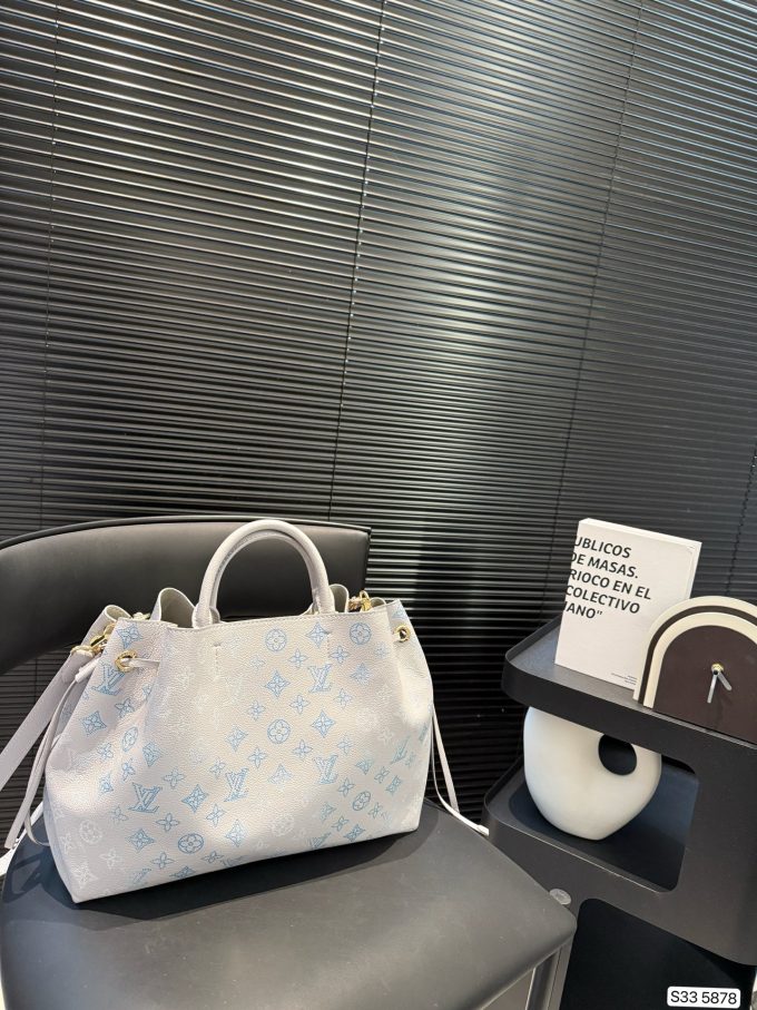 Louis new arrival  bella bag size: 33 * 24 cm - Image 7