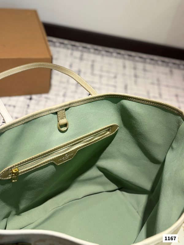 Louis new arrival neverfull tote bag size:33 * 29 cm