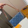 Louis new arrival IVY bag size: 21*12 cm