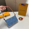 Louis new arrival IVY bag size: 21*12 cm