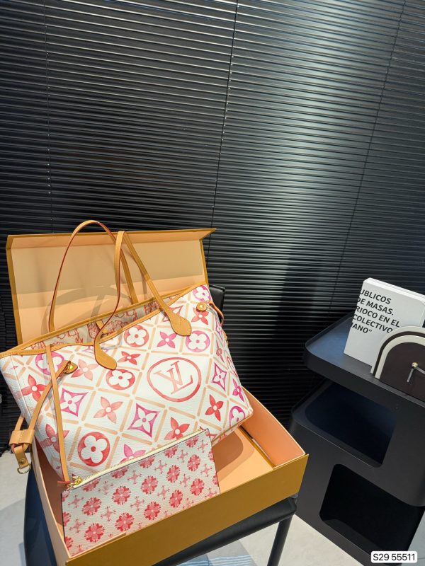 Louis new arrival neverfull tote bag size: 32*29 cm