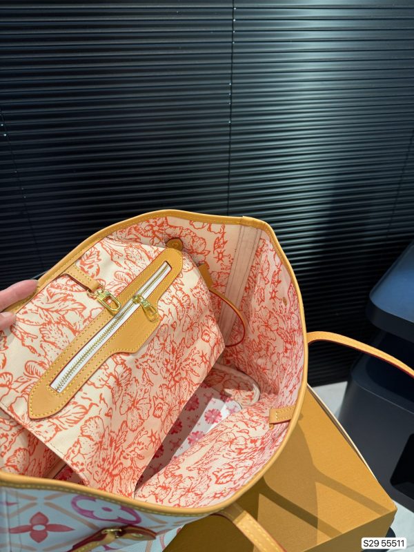Louis new arrival neverfull tote bag size: 32*29 cm
