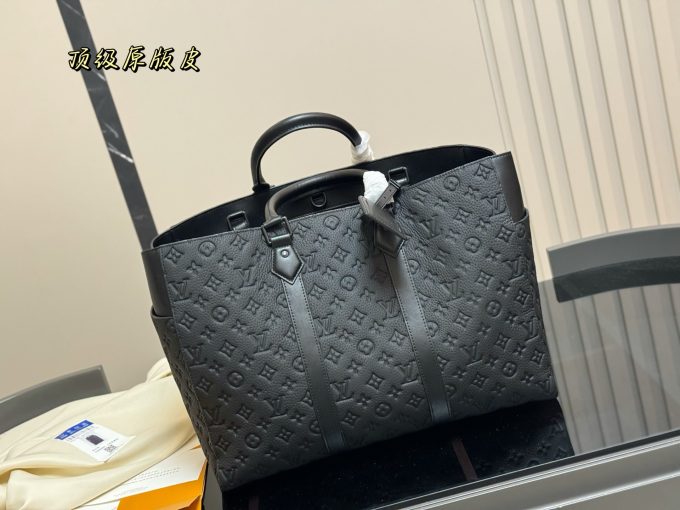 Louis new arrival sac plat tote bag size: 42 * 32cm