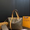 Louis new arrival tote bag size: 44*30 cm
