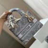D new arrival lady bag size: 24*20 cm