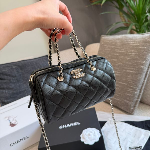 Cc new arrival 25P caviar leather bag