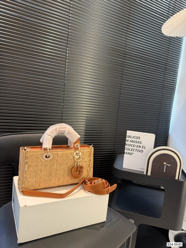 D new arrival summer lady bag size:26 * 14 cm
