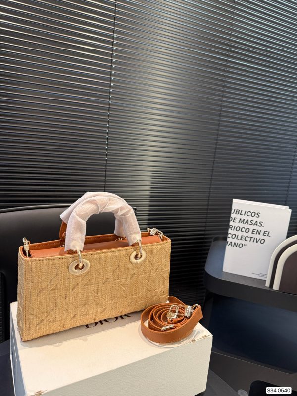D new arrival summer lady bag size:26 * 14 cm