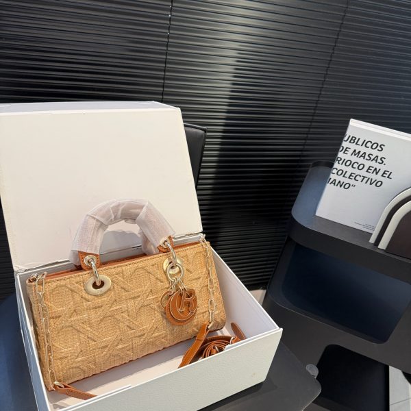 D new arrival summer lady bag size:26 * 14 cm