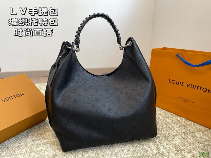 Louis new arrival hobo tote bag size: 34*28 cm - Image 2