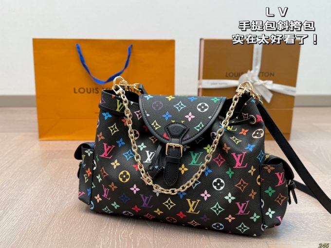 Louis new arrival vintage chain bag size: 31*22 cm - Image 3