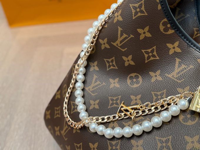 Louis new arrival vintage hobo bag 002 - Image 8