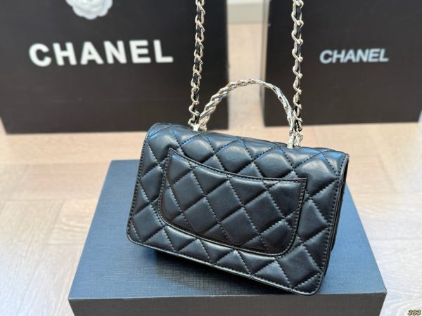 Cc new arrival woc chain bag size: 19*12 cm