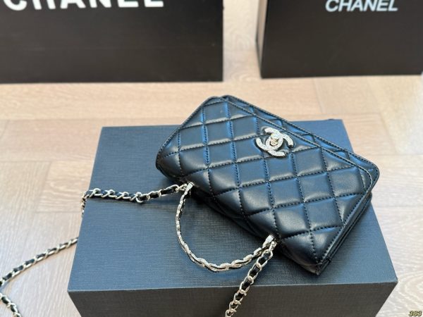 Cc new arrival woc chain bag size: 19*12 cm