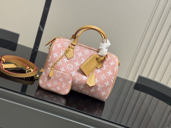 Louis new arrival speedy 30 strawberry bag size: 30 cm