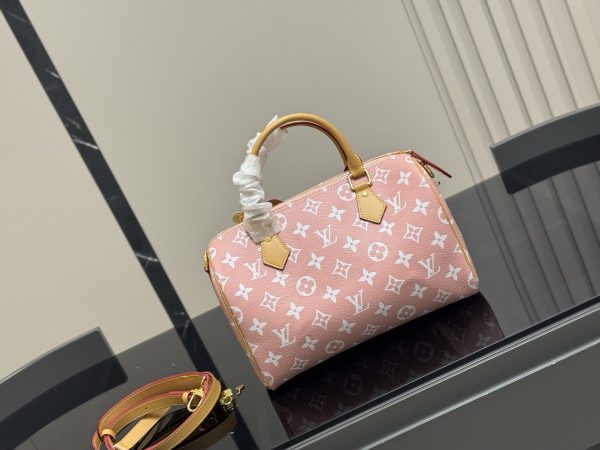 Louis new arrival speedy 30 strawberry bag size: 30 cm