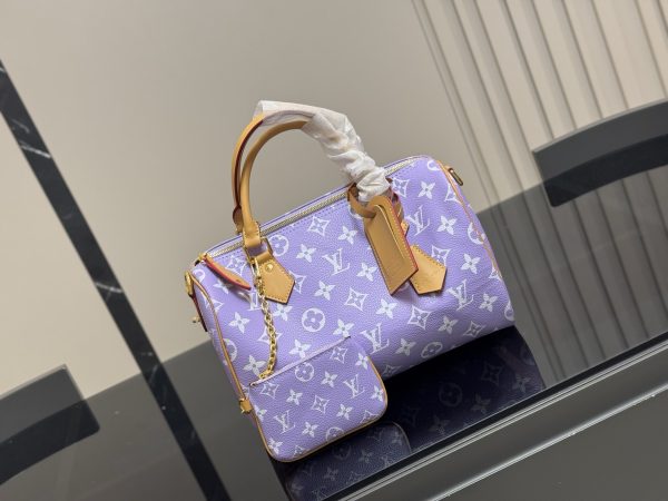 Louis new arrival speedy 30 strawberry bag size: 30 cm