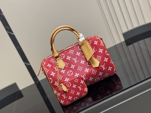 Louis new arrival speedy 30 strawberry bag size: 30 cm