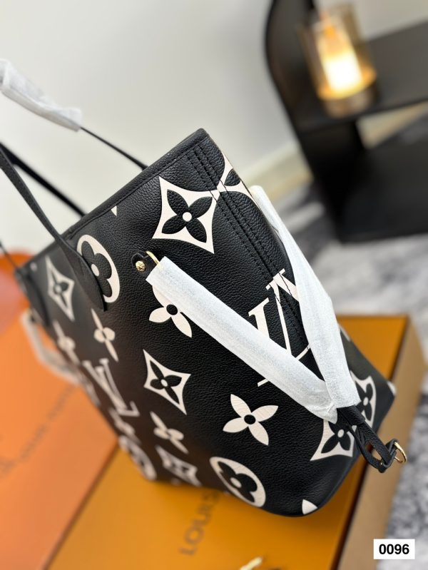 Louis new arrival neverfull bag N41605 size: 32*29*17 cm