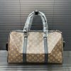 Louis new arrival keepall travel bag size: 45*26 cm