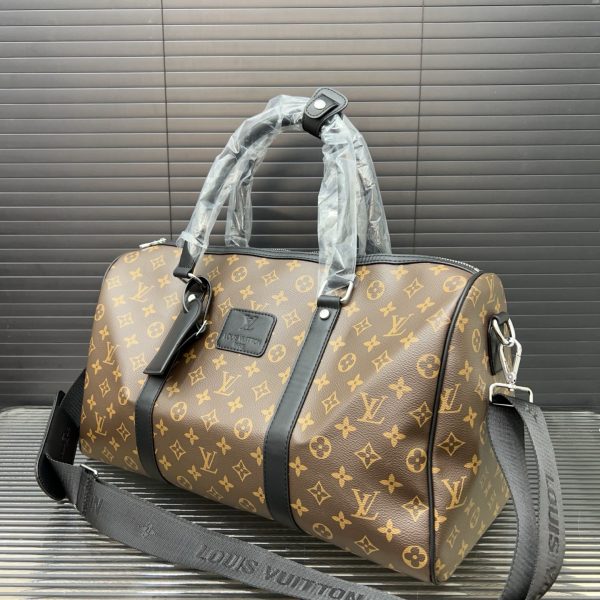 Louis new arrival keepall travel bag size: 45*26 cm